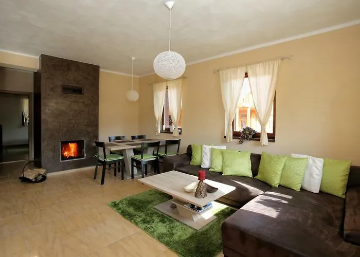 Bystra Apartments Deer And Wolf Apartment