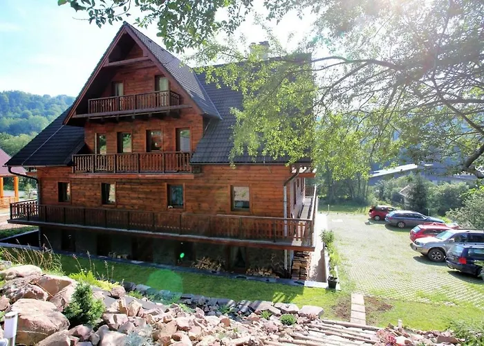 Bystra Apartments Deer And Wolf